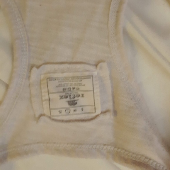 TANK - Picture 2 of 2